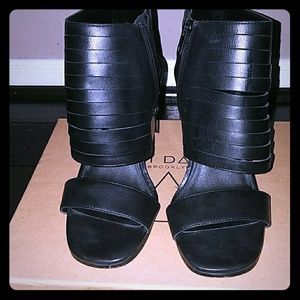 wedge sandals (two colors available)